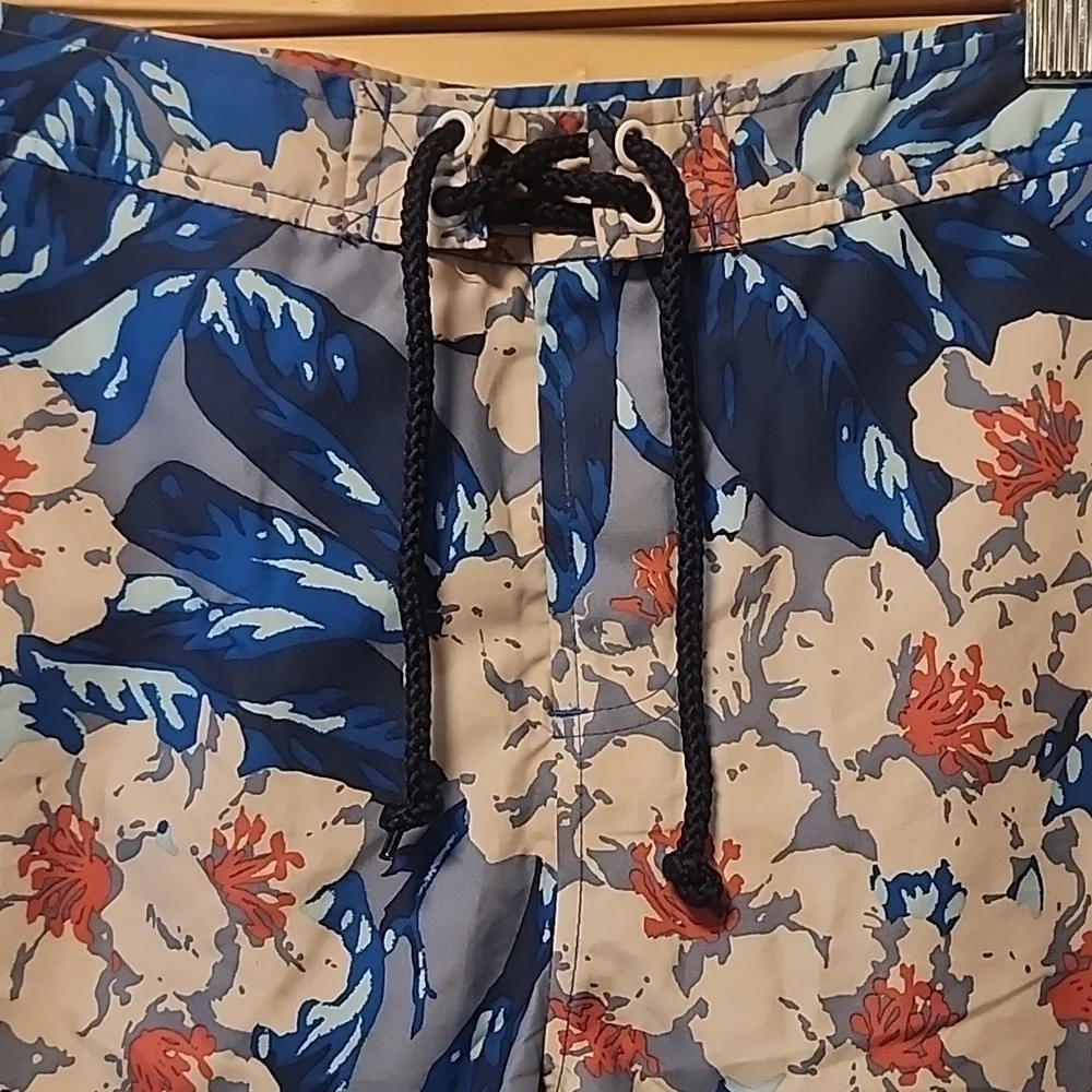 Mens orginal Penguin Swim Trunks NEW Size 31